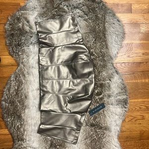 Kirious Women’s Medium Solid PU Leather Tube Top 100% Polyester & PU leather